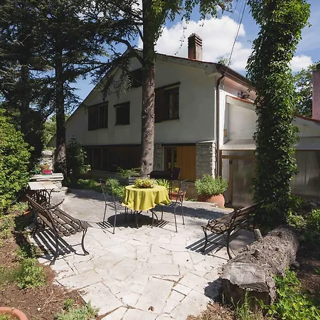 Casa Nel Carso Con Giardino E Barbeque