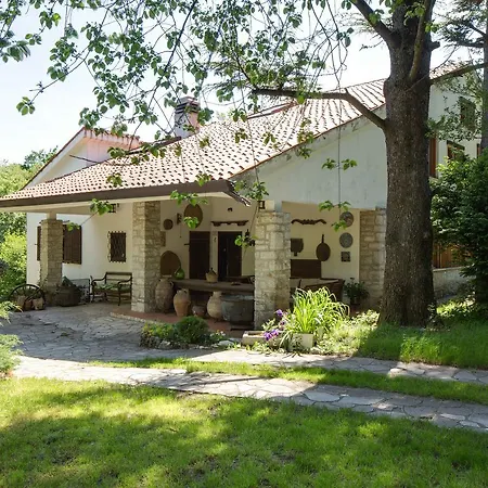 Casa Nel Carso Con Giardino E Barbeque *